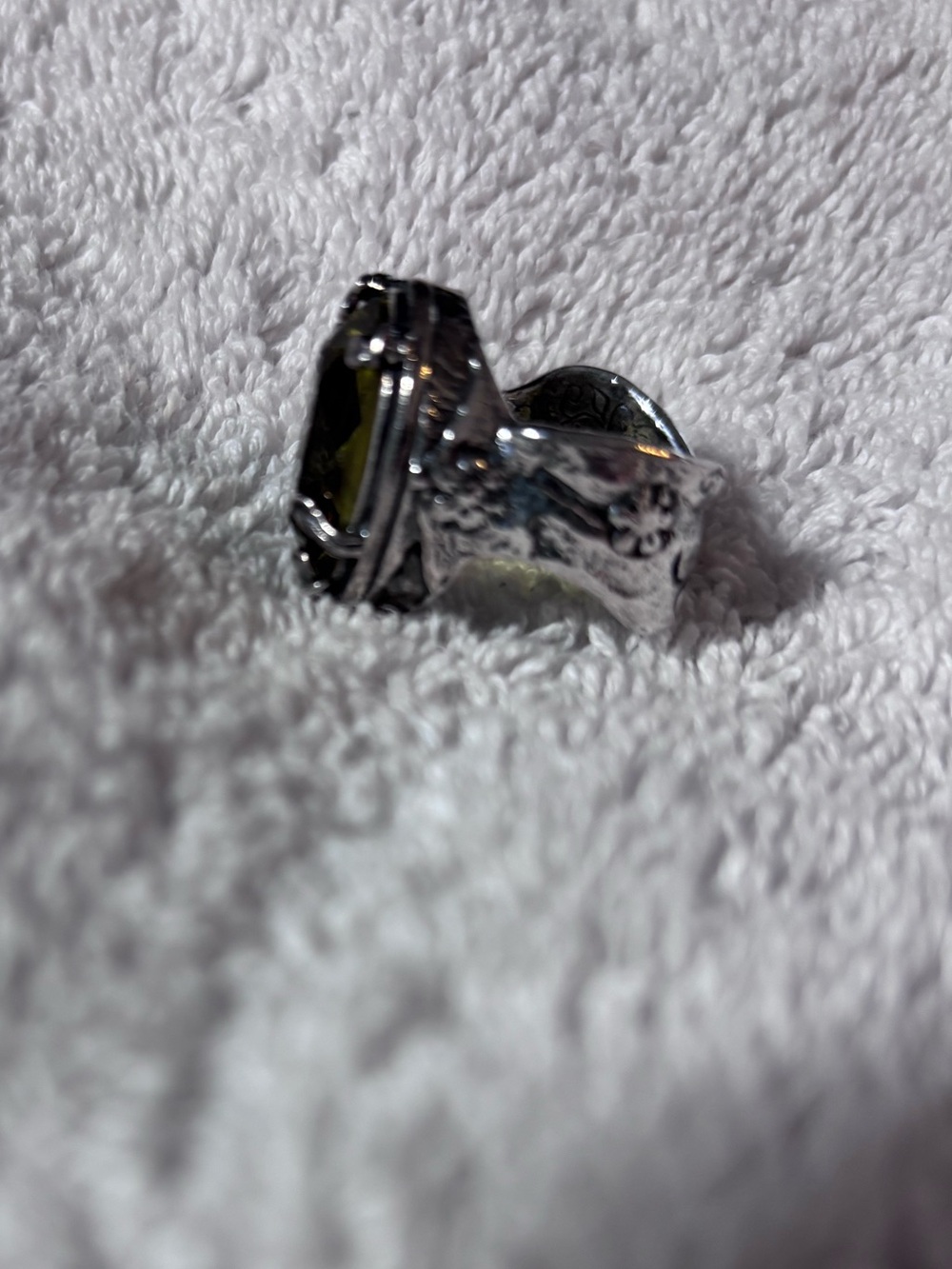 Silpada Green Stone Sterling Ring - size 7 - Picture 2 of 6